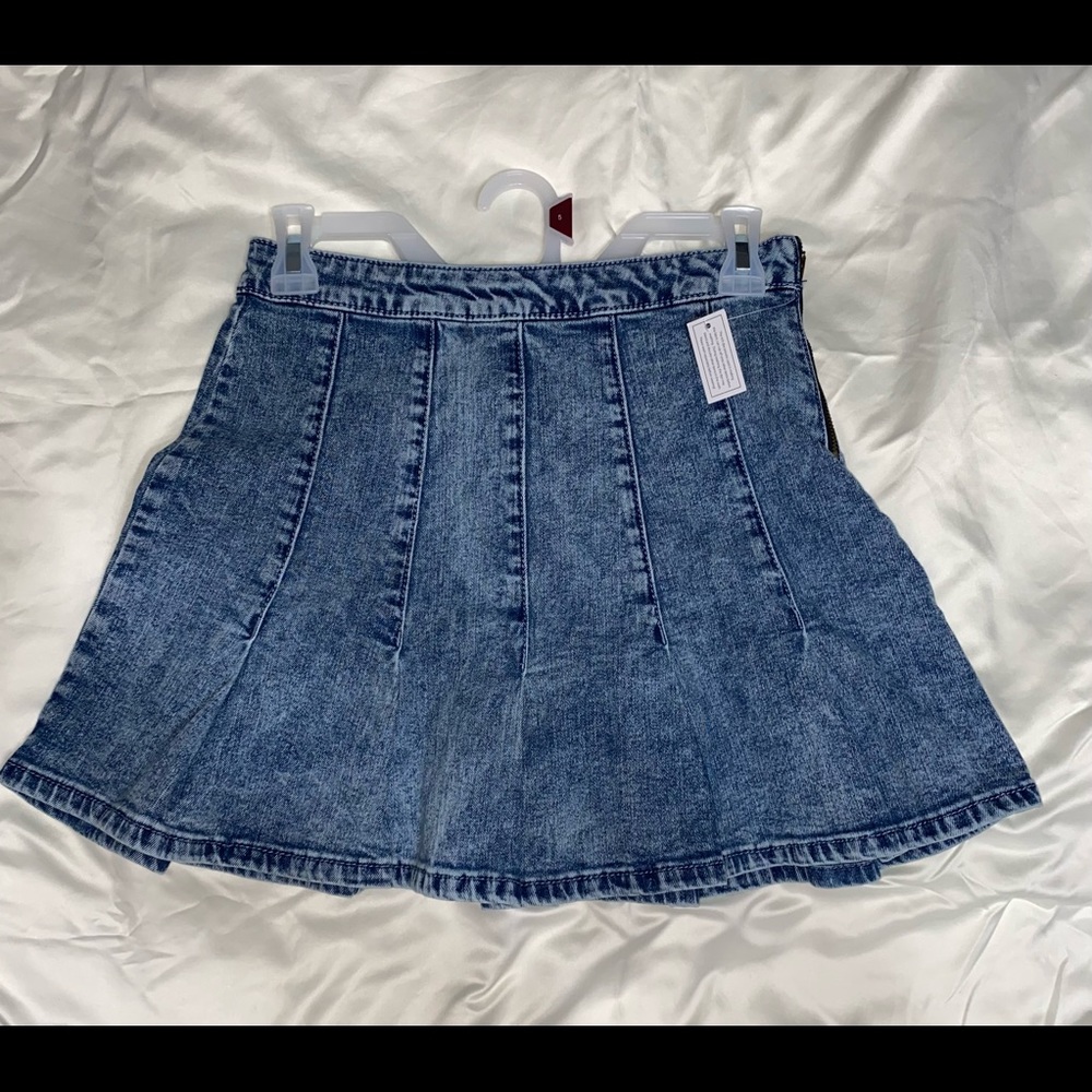 Juniors Denim Pleated Skirt